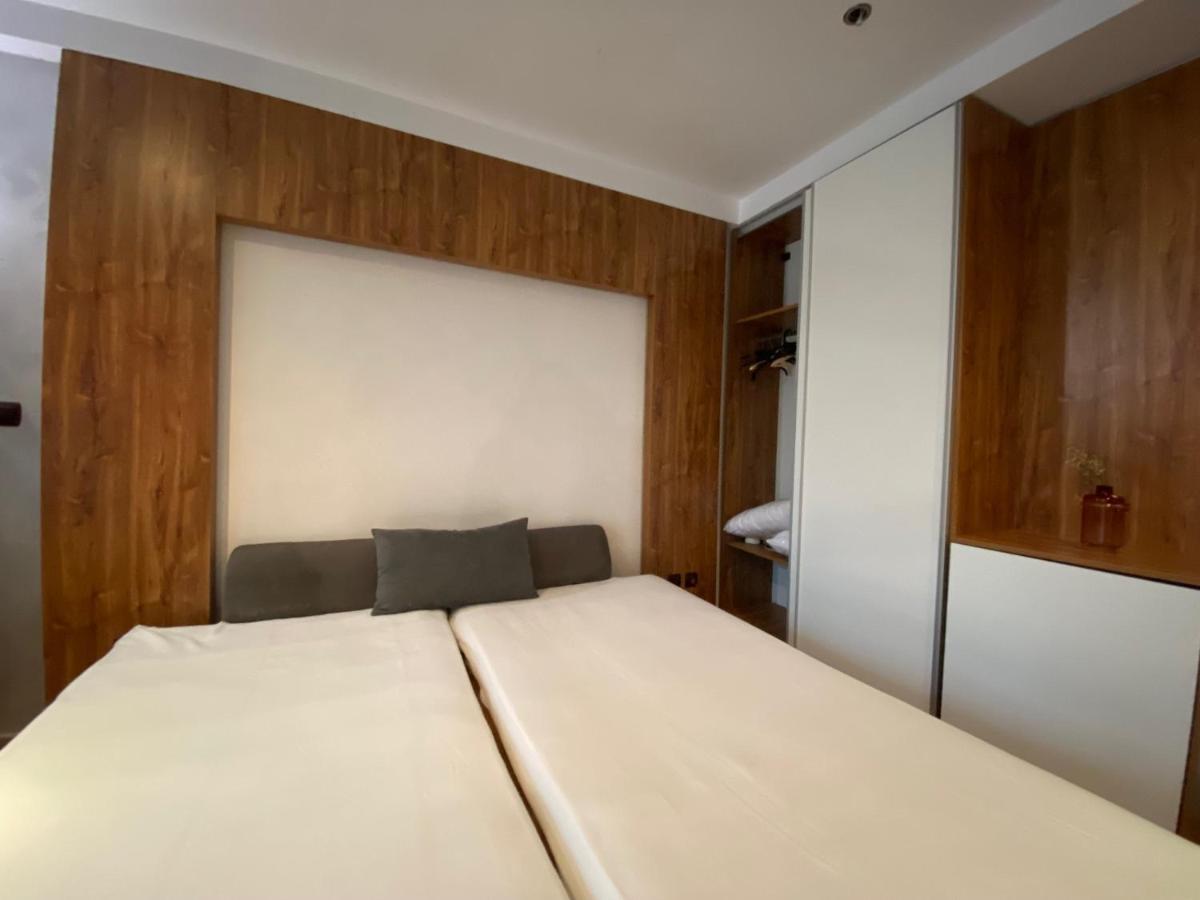 Sapphire 202 Studio 써니비치 외부 사진